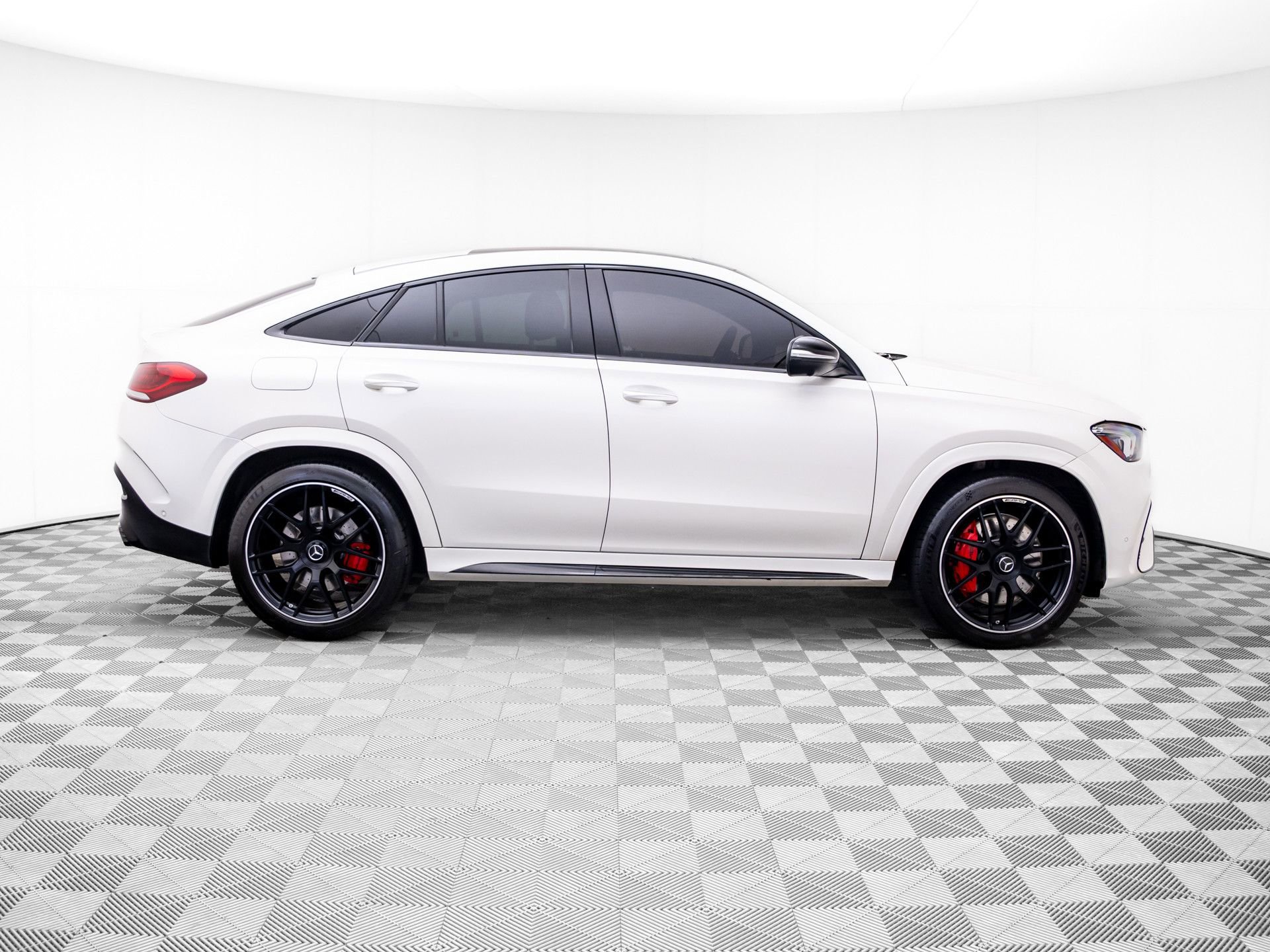 Used 2023 Mercedes-Benz GLE 63 AMG S image 6