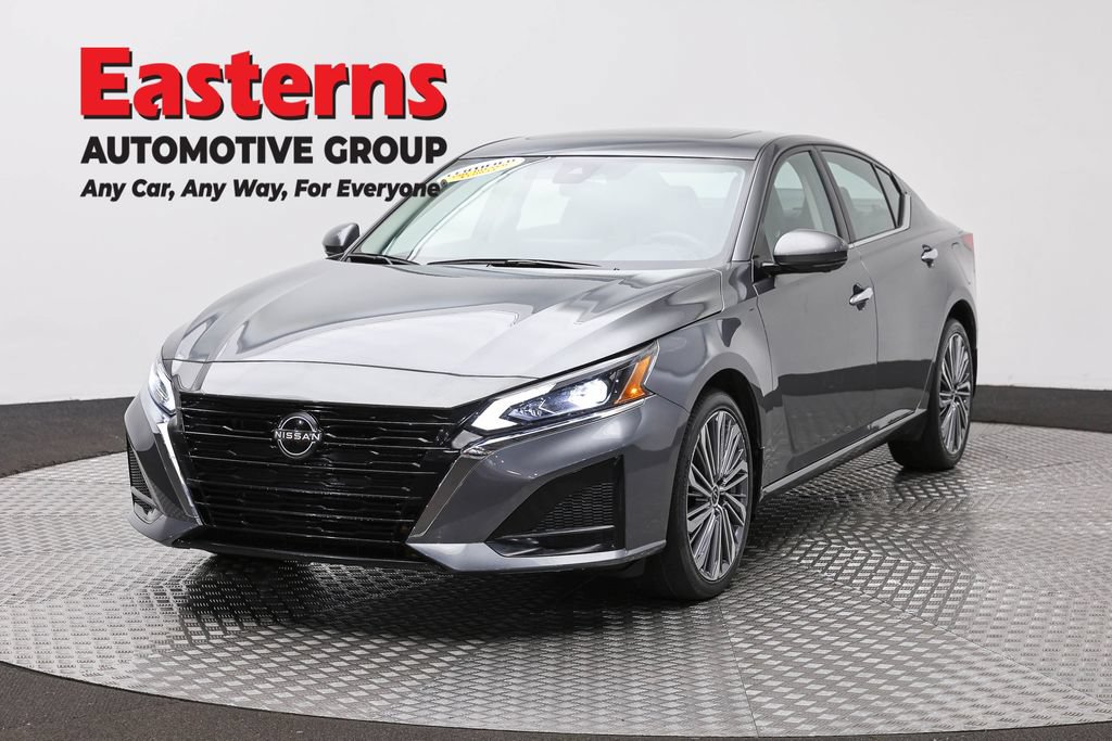 Used 2023 Nissan Altima 2.5 SL
