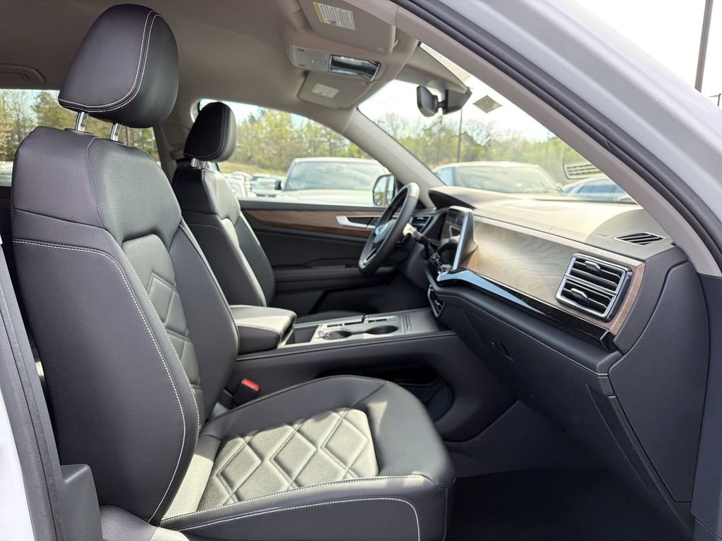 New 2026 Volkswagen Atlas SE image 18