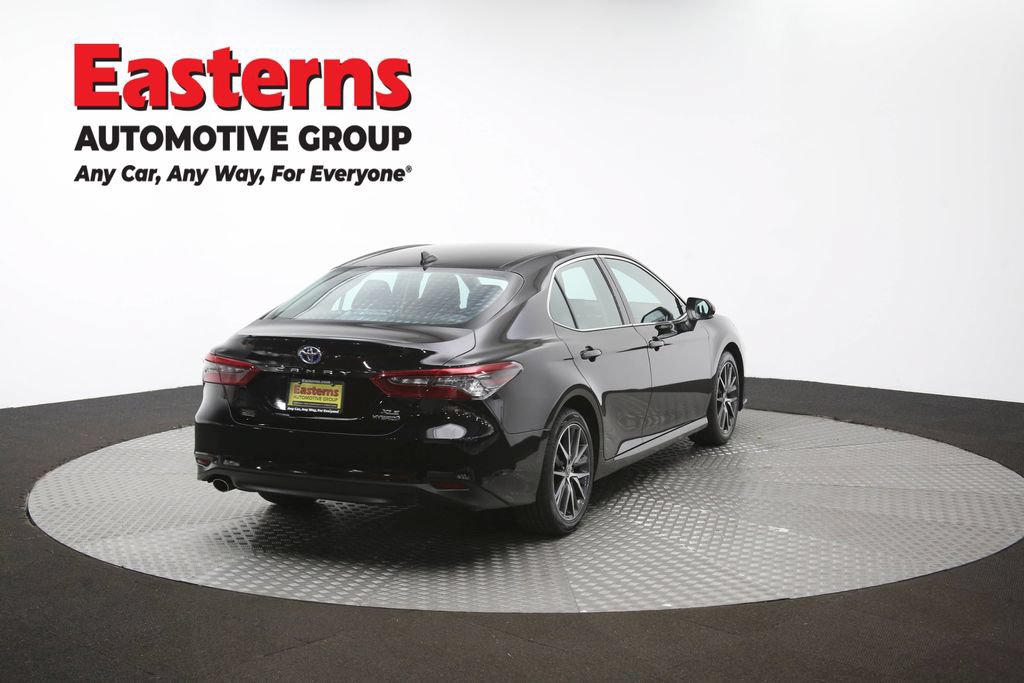 Used 2022 Toyota Camry XLE FWD image 39