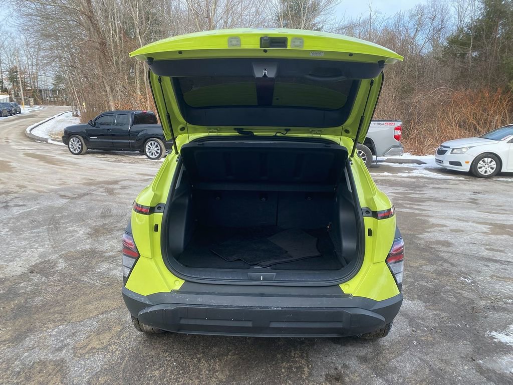 Used 2024 Hyundai Kona SEL w/ Convenience Package image 24