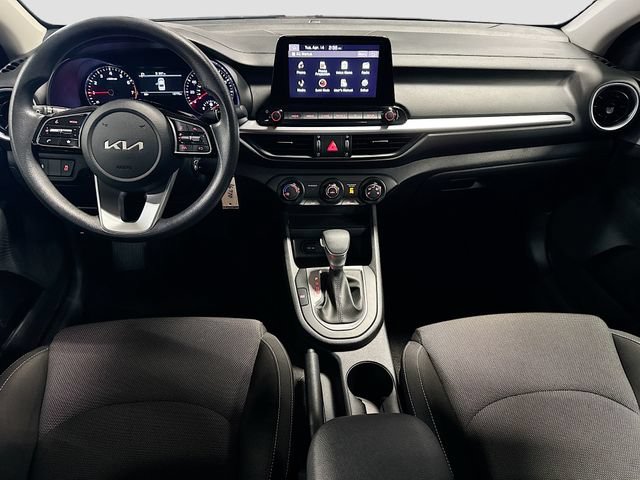 Used 2023 Kia Forte LXS w/ LXS Technology Package FWD image 21