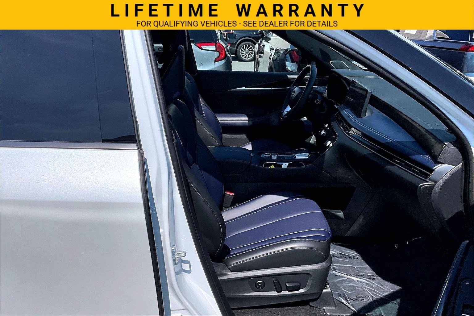 Used 2026 INFINITI QX60 Sport w/ Dark Cargo Package AWD/4WD image 7