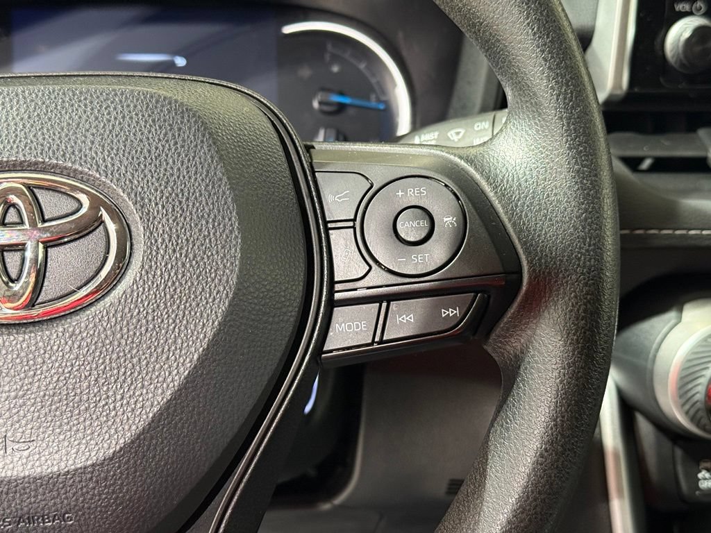 Certified 2024 Toyota RAV4 LE AWD/4WD image 24