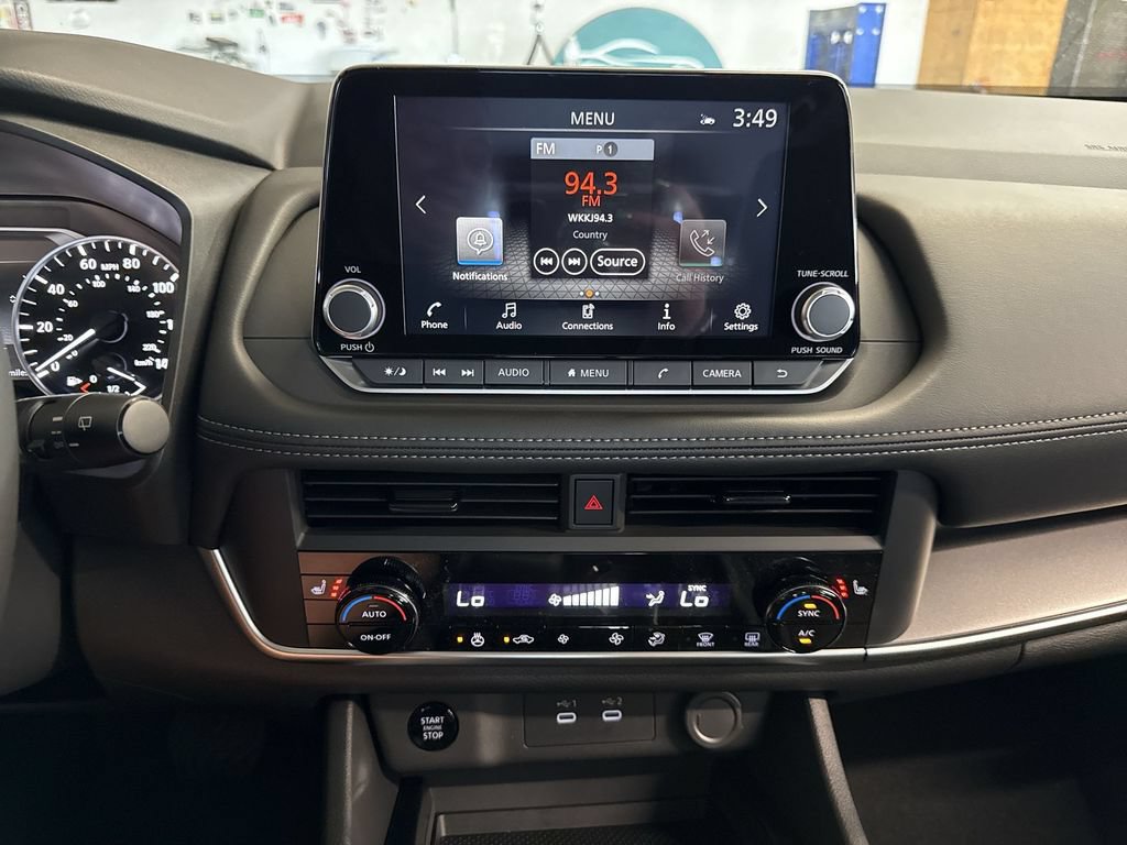 New 2026 Nissan Rogue SV w/ Cold Weather Package AWD/4WD image 16