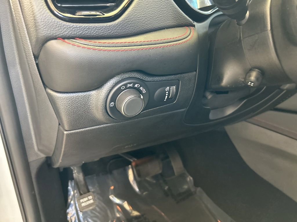 Used 2024 Dodge Durango R/T image 43