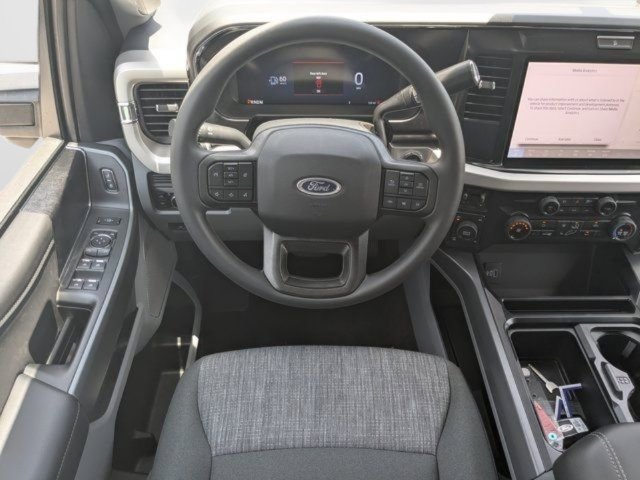 New 2026 Ford F350 XLT w/ XLT Premium Package AWD/4WD image 18