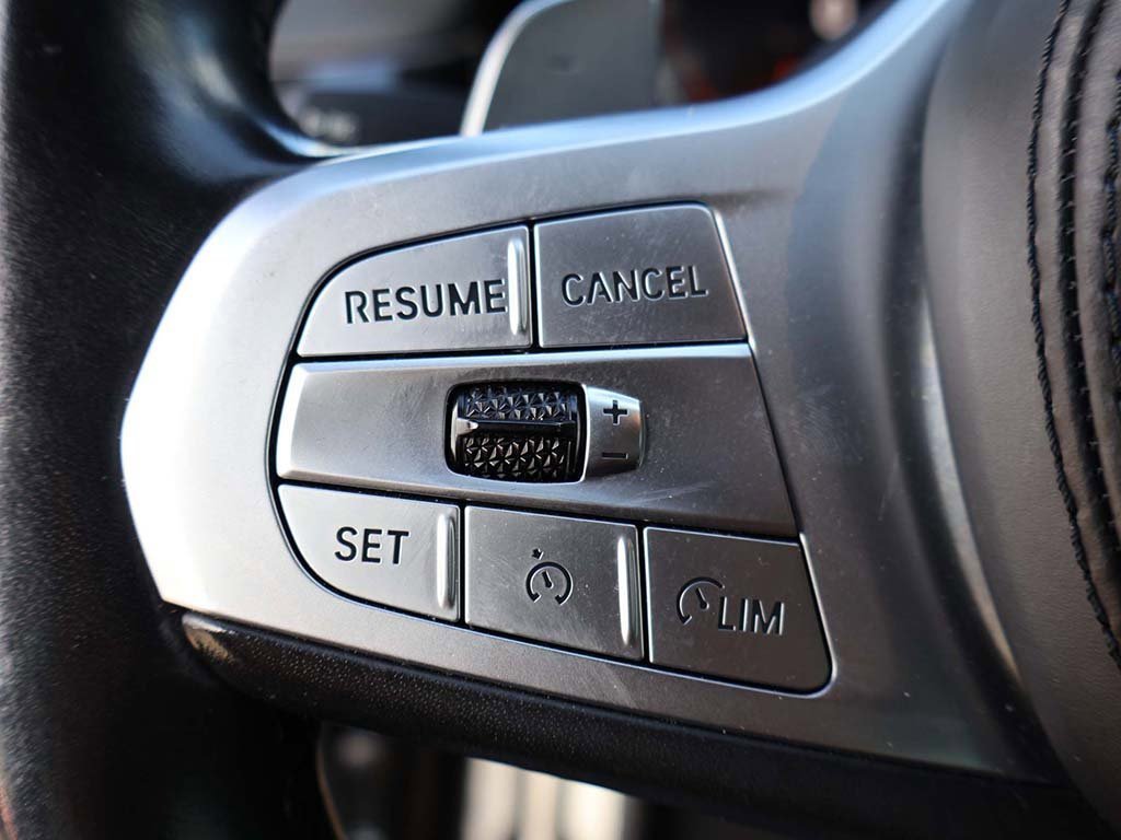 Used 2022 BMW 740i w/ M Sport Package image 49