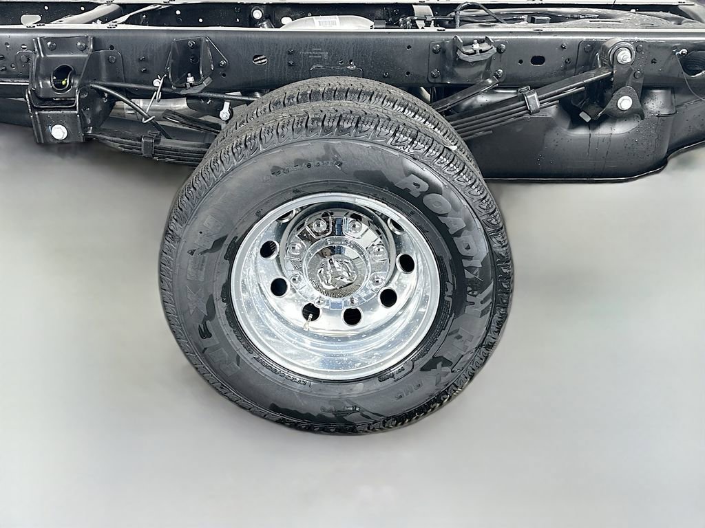 New 2026 RAM 3500 Tradesman w/ Chrome Appearance Group image 16