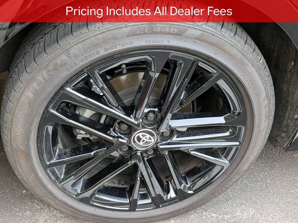 Used 2026 Toyota Camry SE FWD image 9