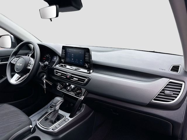 Certified 2023 Kia Seltos LX image 29