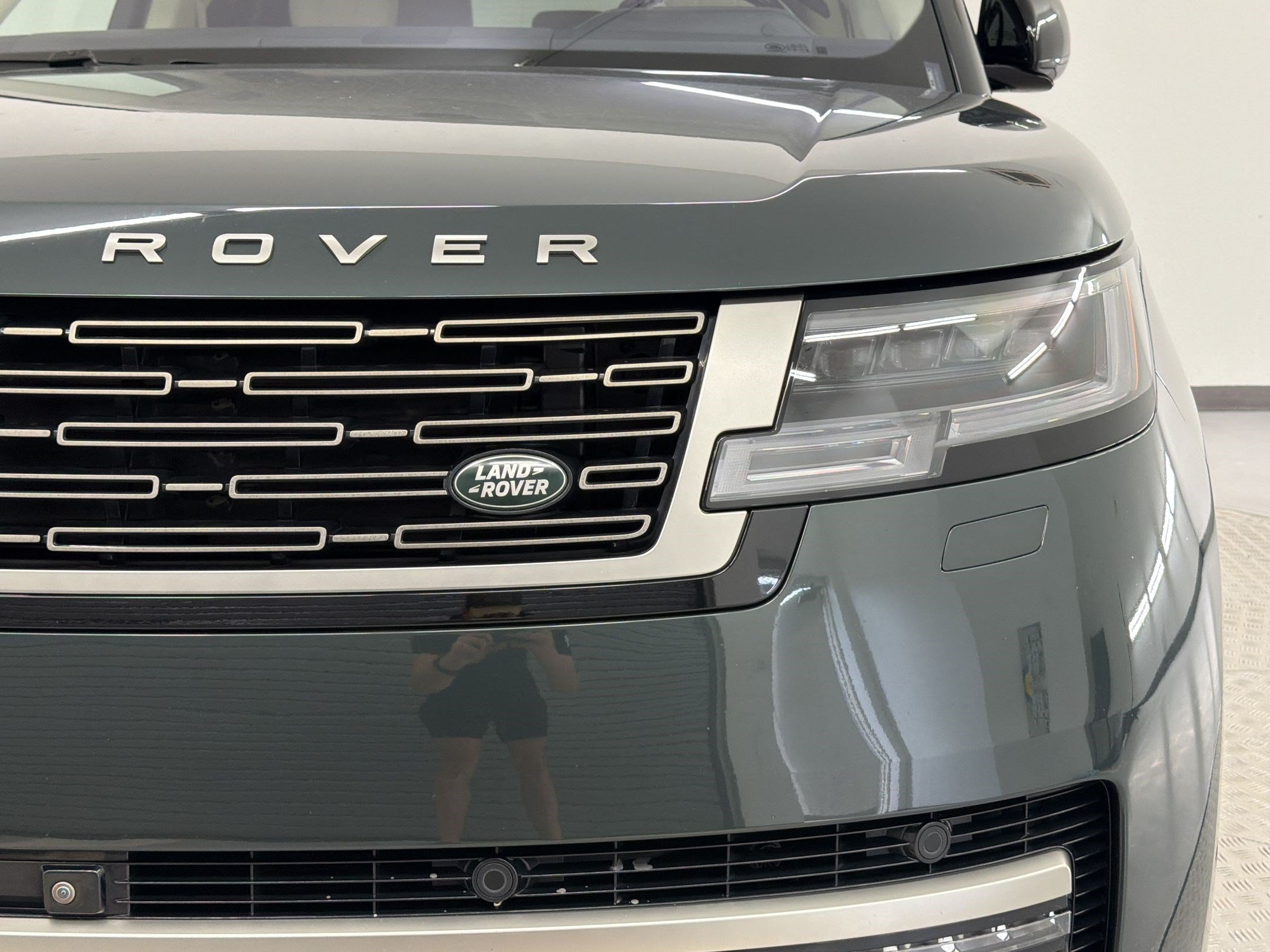 Used 2023 Land Rover Range Rover SE AWD/4WD image 12