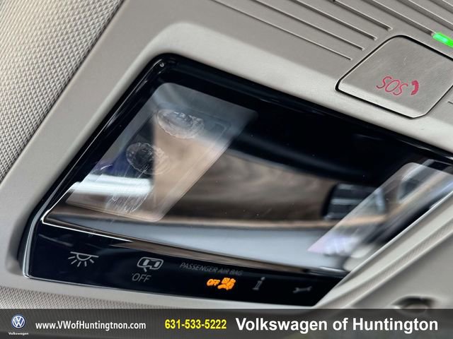 Certified 2025 Volkswagen Atlas SE image 30