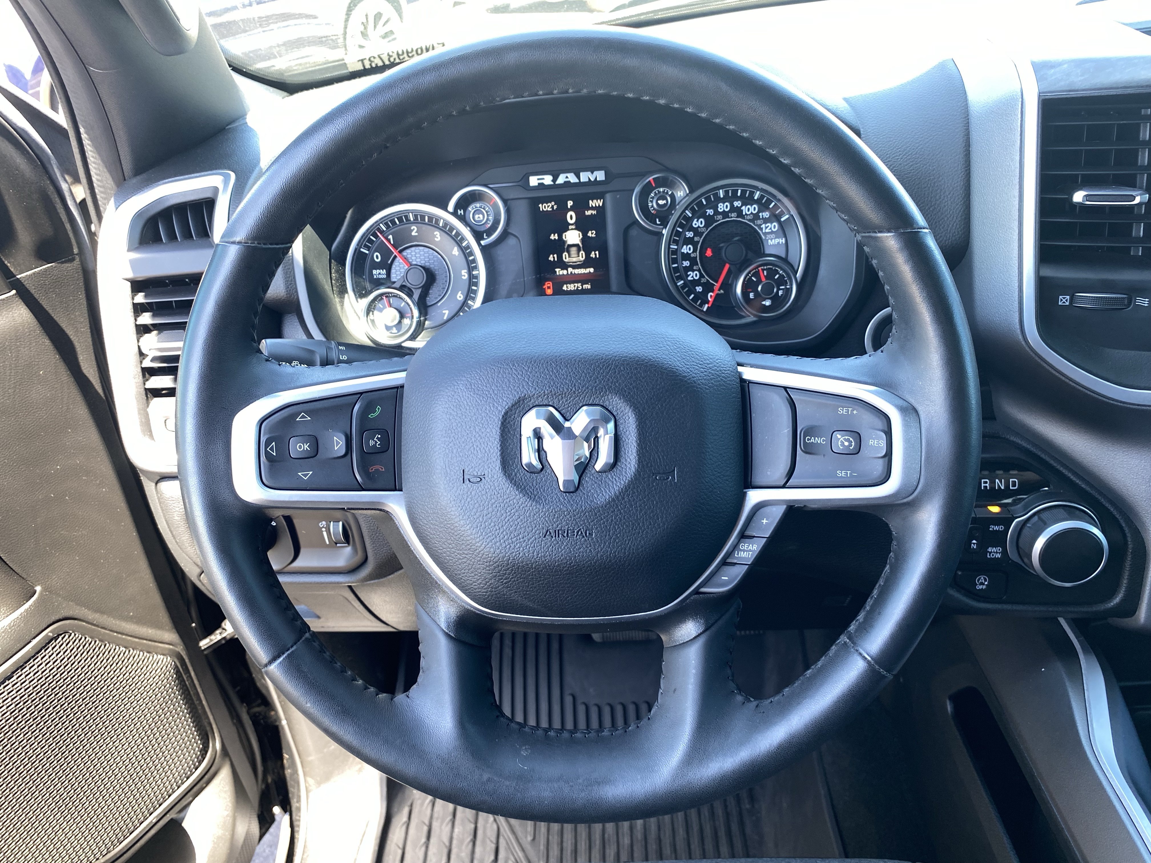 Used 2023 RAM 1500 Big Horn AWD/4WD image 27