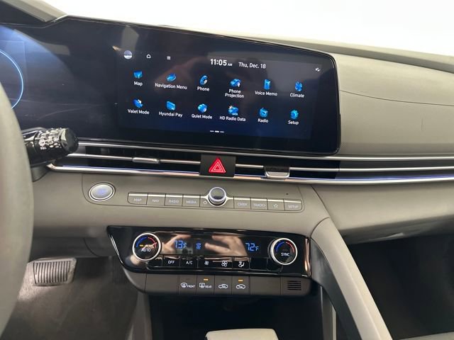 Certified 2024 Hyundai Elantra SEL image 21