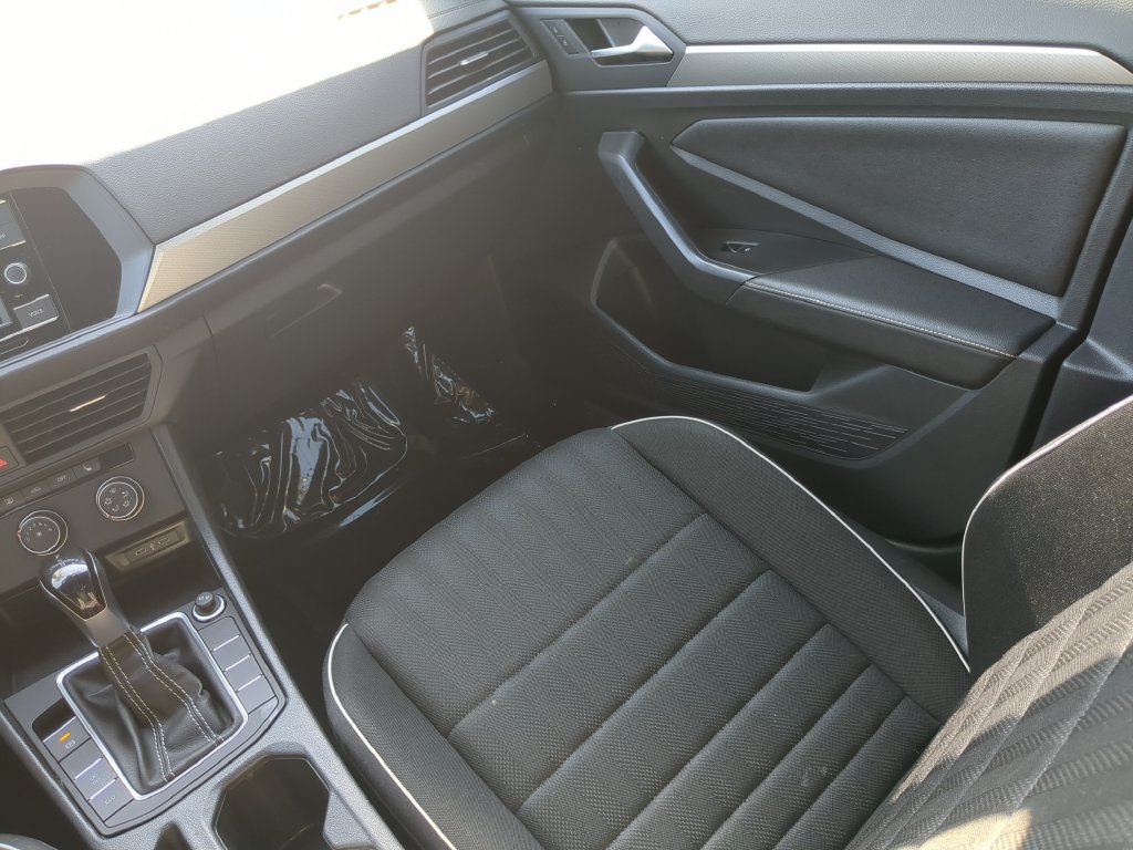 Certified 2024 Volkswagen Jetta Sport FWD image 15