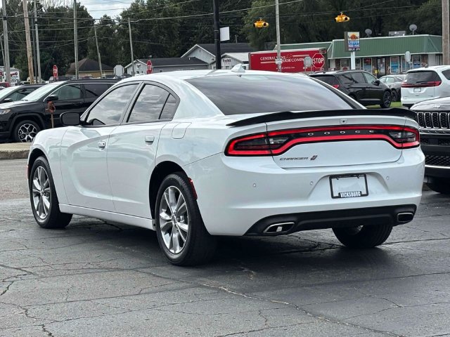 Used 2023 Dodge Charger SXT AWD/4WD image 2