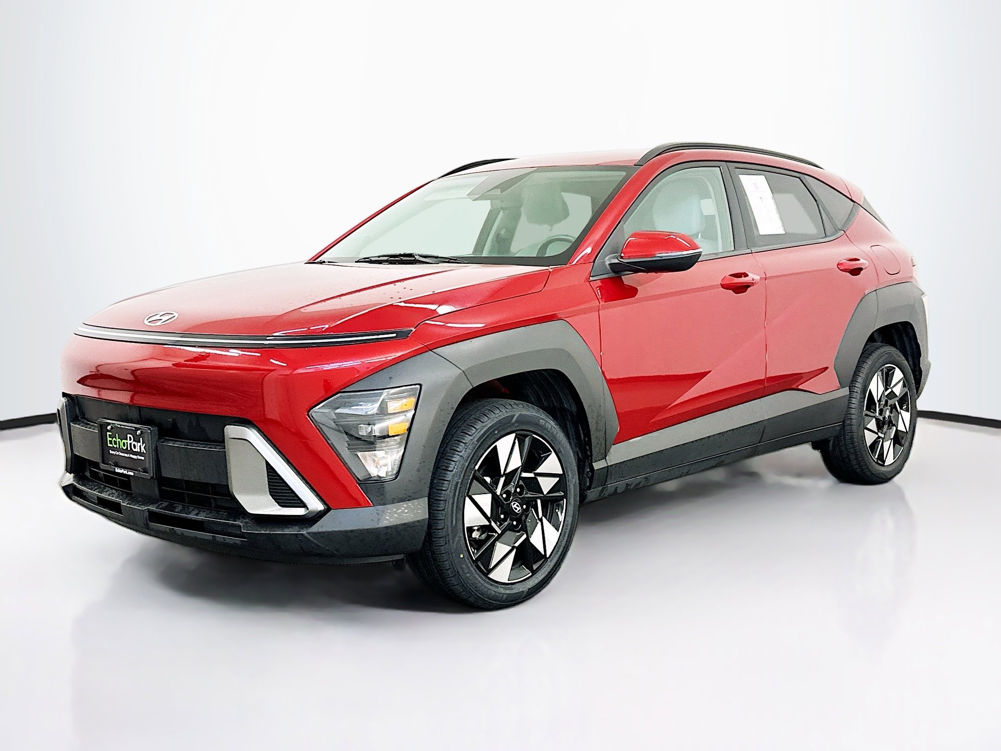 Used 2024 Hyundai Kona SEL image 3