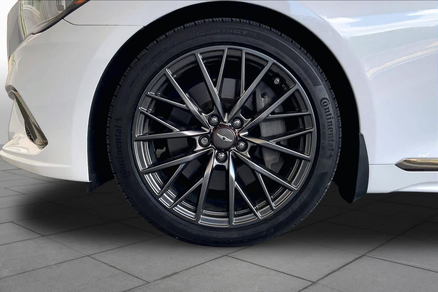 Used 2019 Genesis G80 3.8 w/ Sport Package 02 RWD image 11