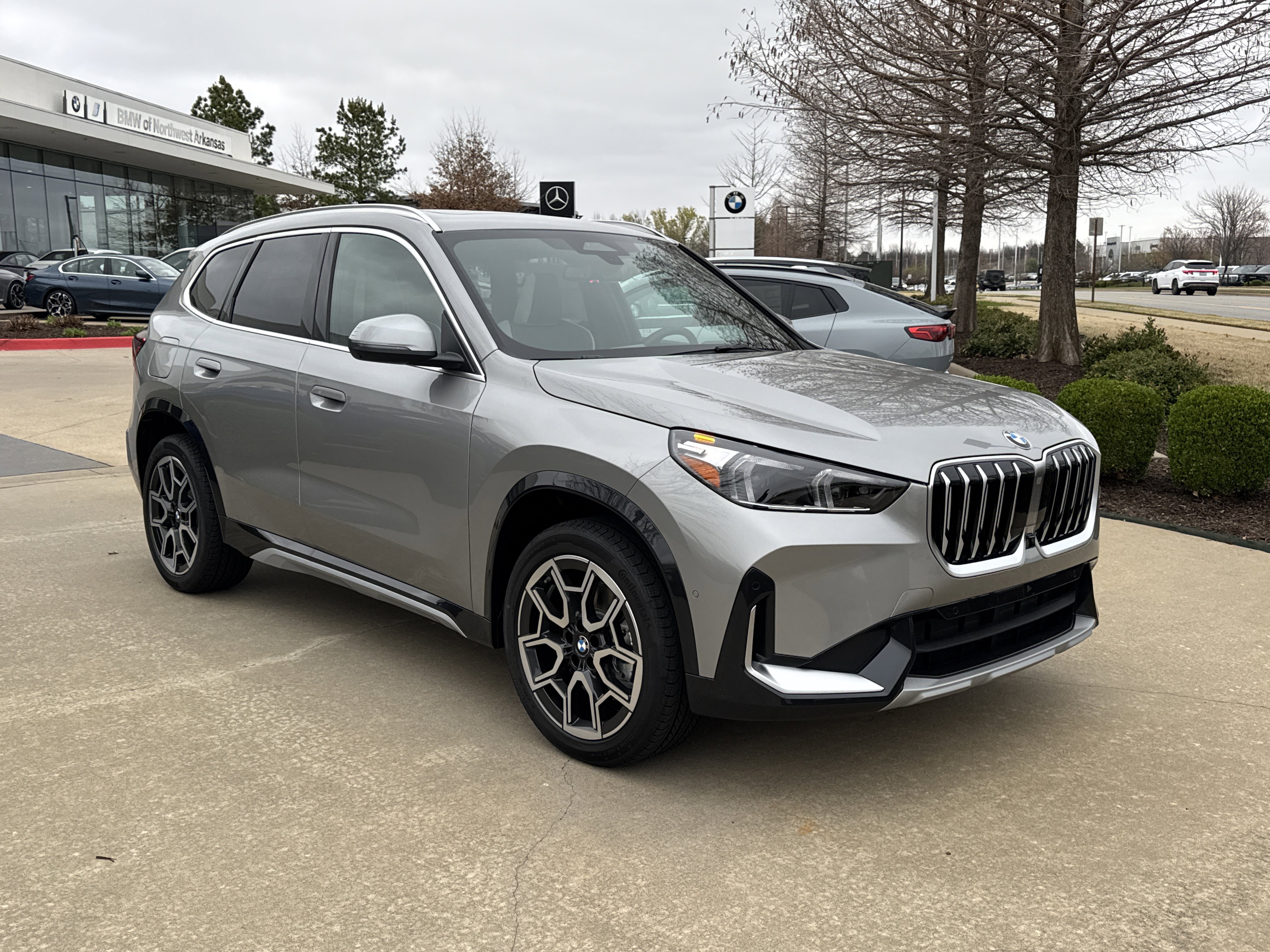 New 2026 BMW X1 xDrive28i AWD/4WD image 6