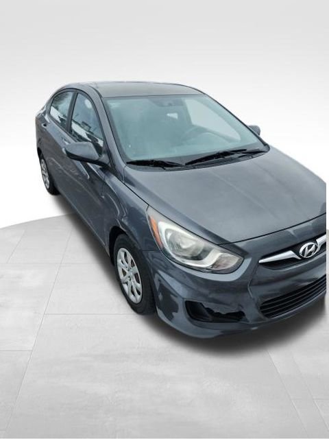 Used 2012 Hyundai Accent GLS image 3