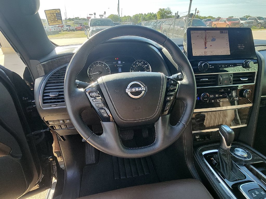 Used 2022 Nissan Armada Platinum w/ Captain's Chairs Package RWD image 18