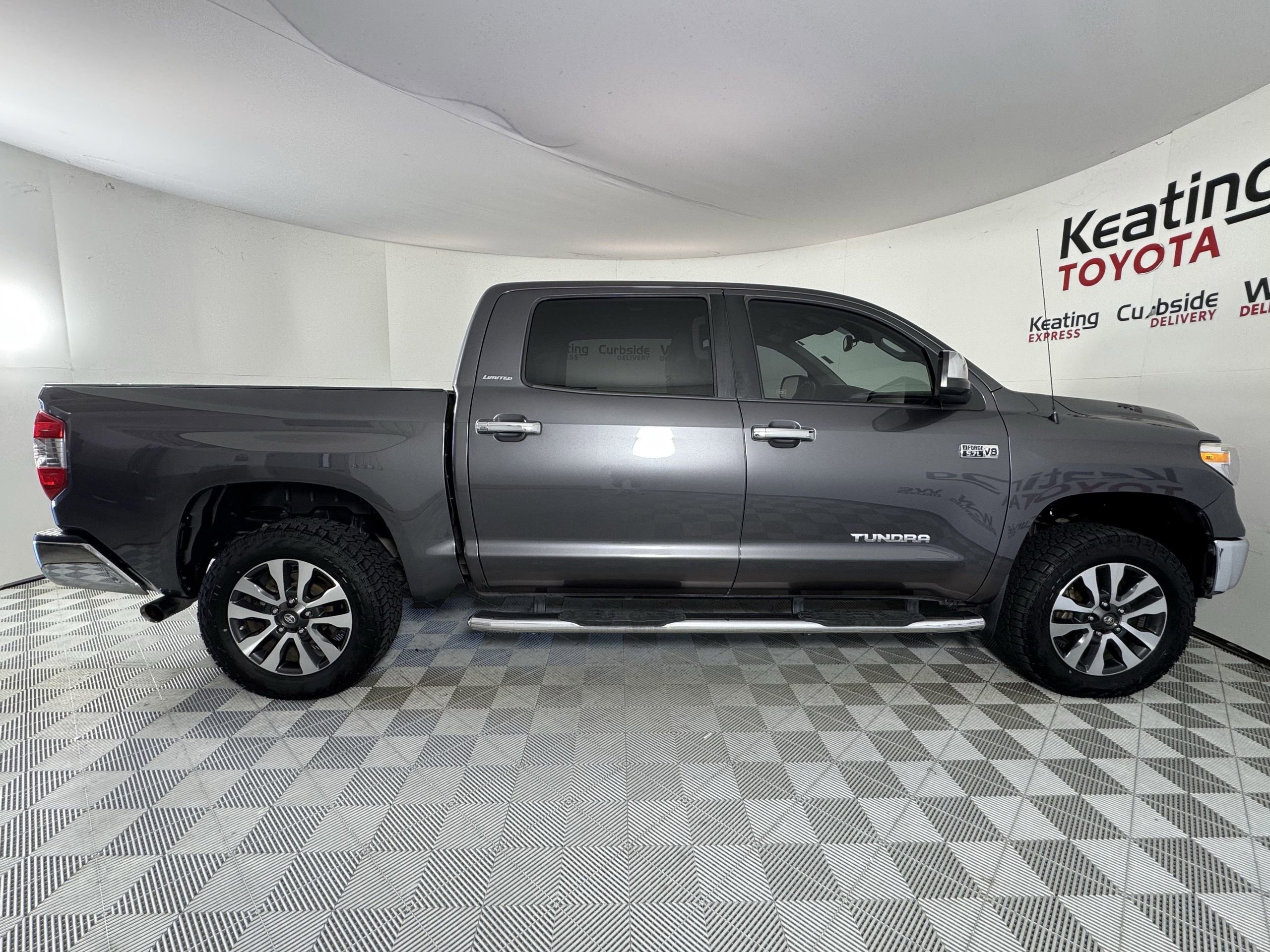 Used 2019 Toyota Tundra Limited image 3