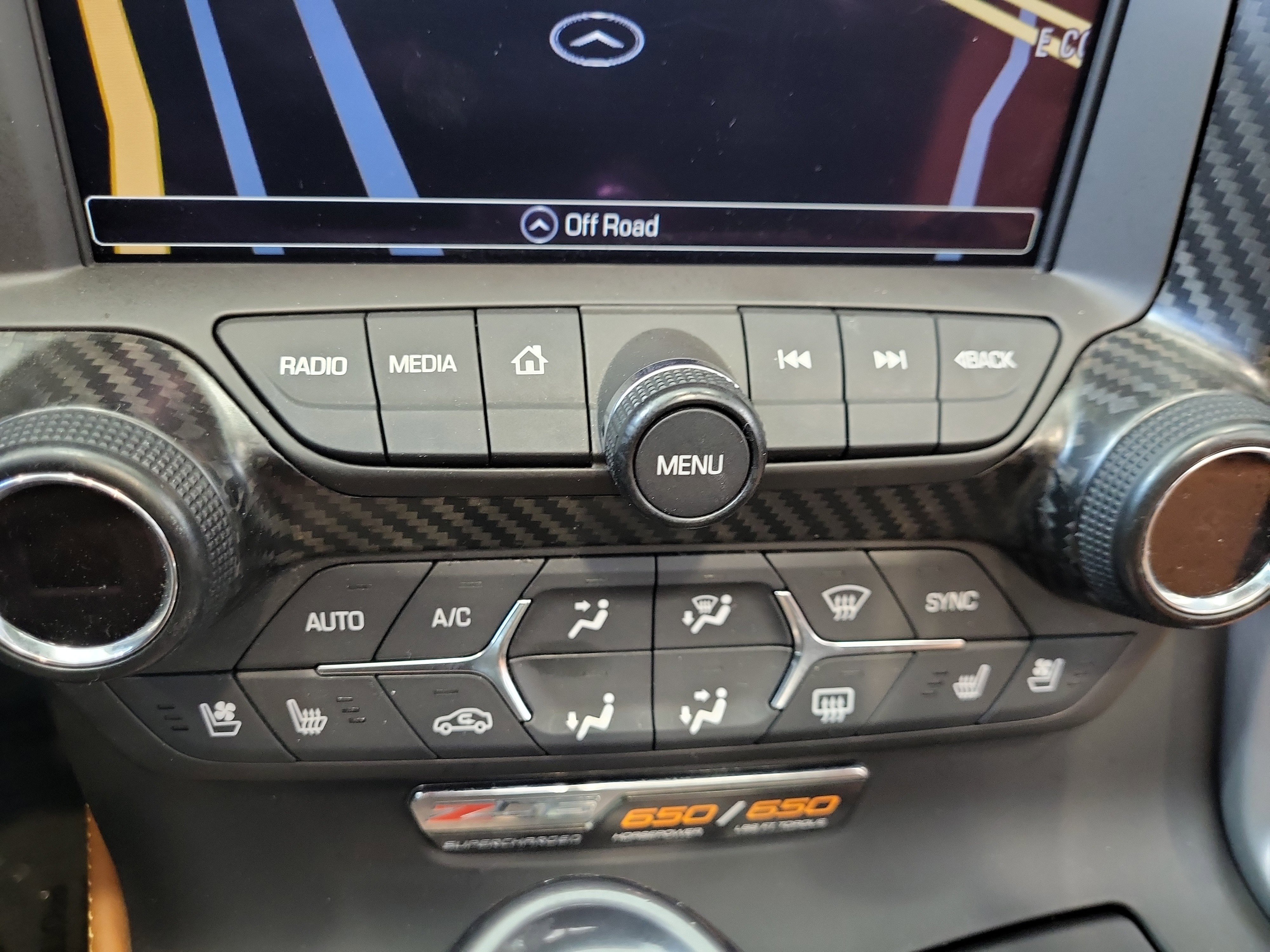 Used 2016 Chevrolet Corvette Z06 w/ 3LZ Preferred Equipment Group image 26