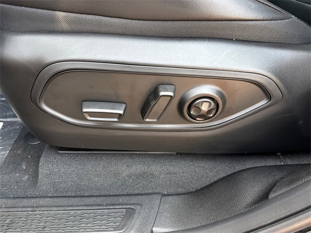 New 2025 Jeep Grand Cherokee L Altitude image 14