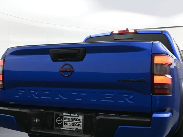 Used 2024 Nissan Frontier PRO-4X w/ Pro Convenience Package image 10