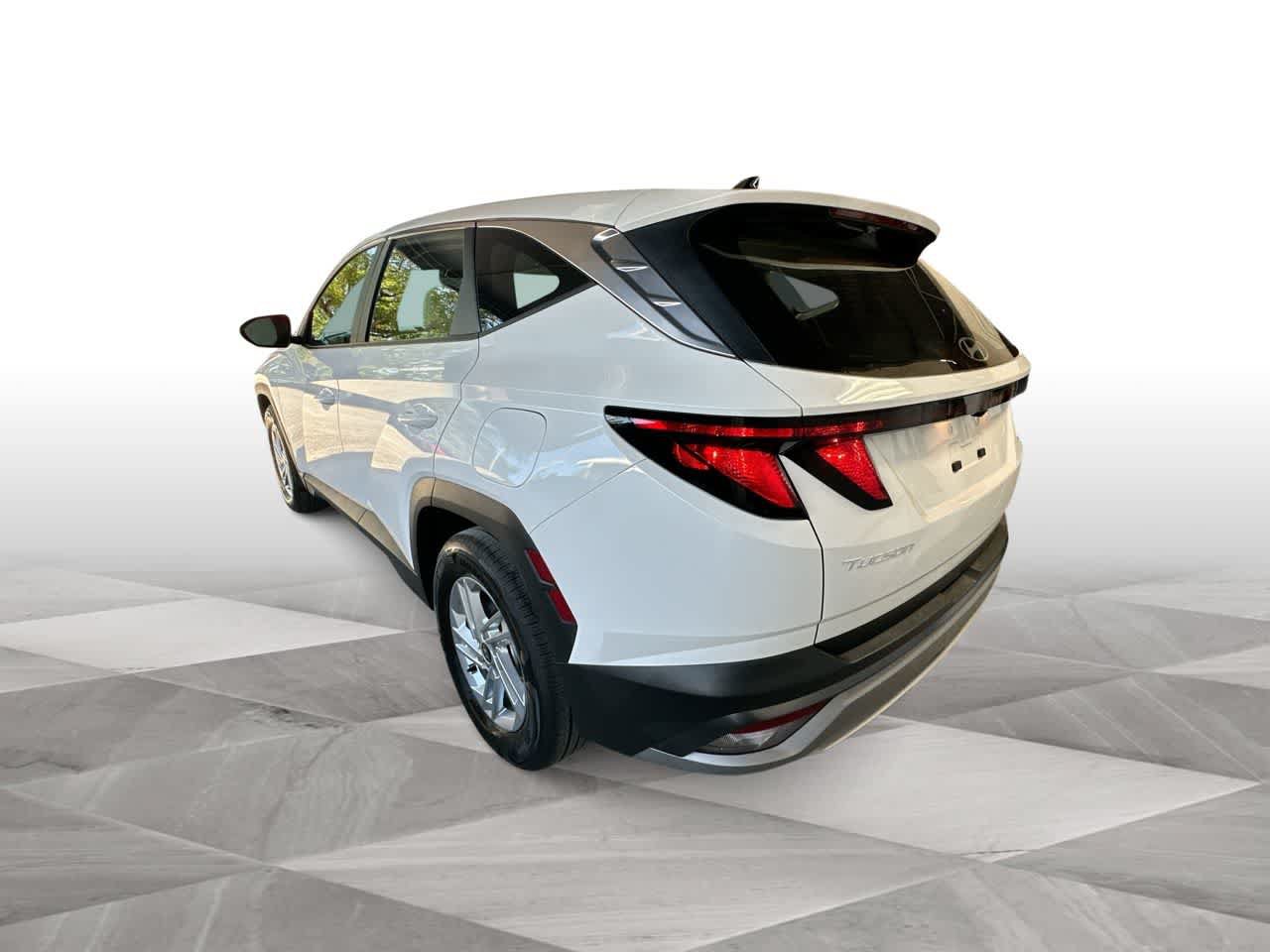 Used 2026 Hyundai Tucson SE FWD image 6