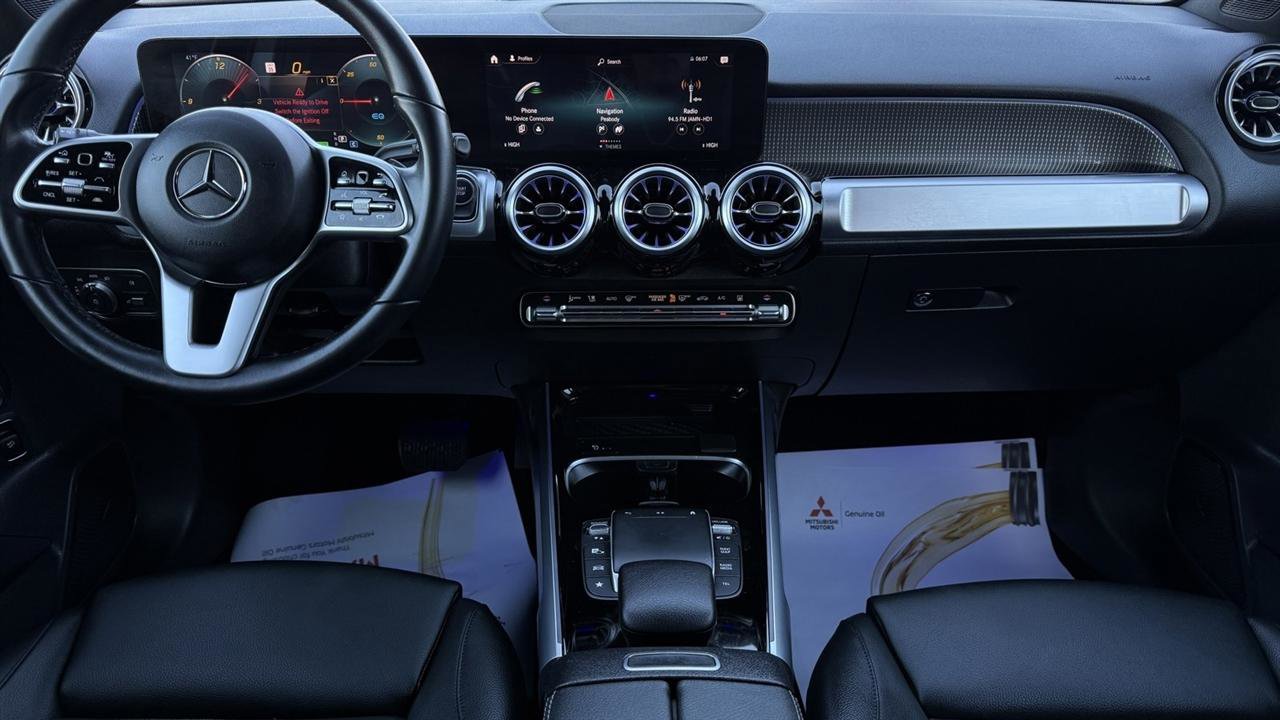 Used 2022 Mercedes-Benz EQB 300 4MATIC image 26