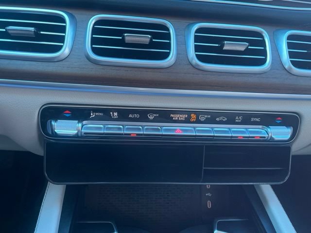 Used 2025 Mercedes-Benz GLS 450 4MATIC image 22