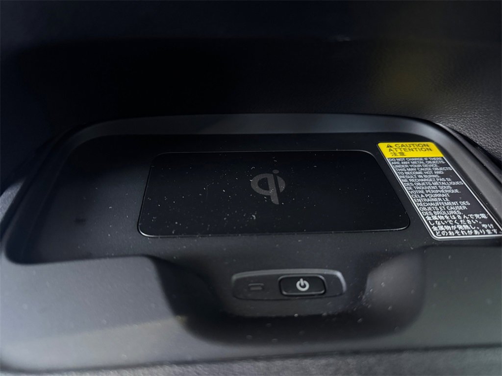 Used 2025 Toyota Corolla LE image 22