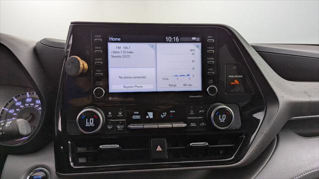 Used 2022 Toyota Highlander L image 26