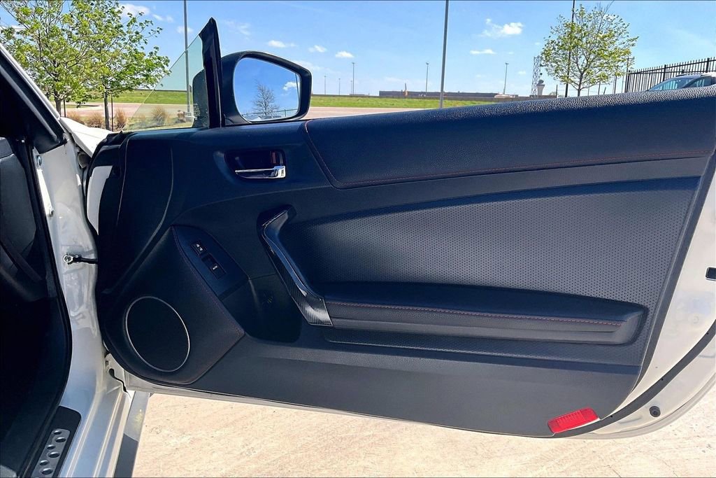 Used 2016 Scion FR-S image 21