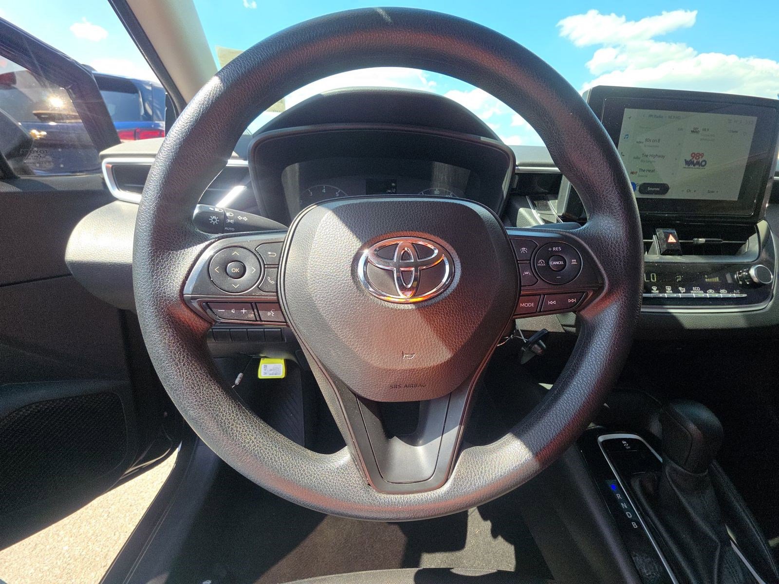 Used 2024 Toyota Corolla LE FWD image 10