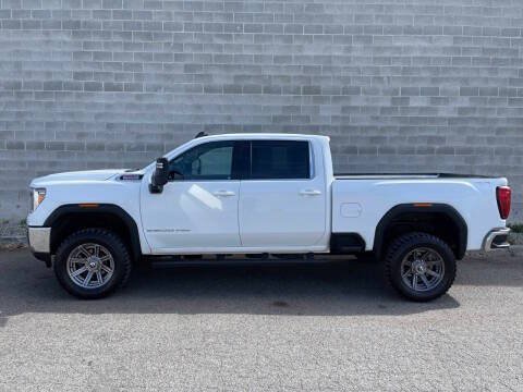 Used 2021 GMC Sierra 3500 SLE w/ Remote Start Package AWD/4WD image 7