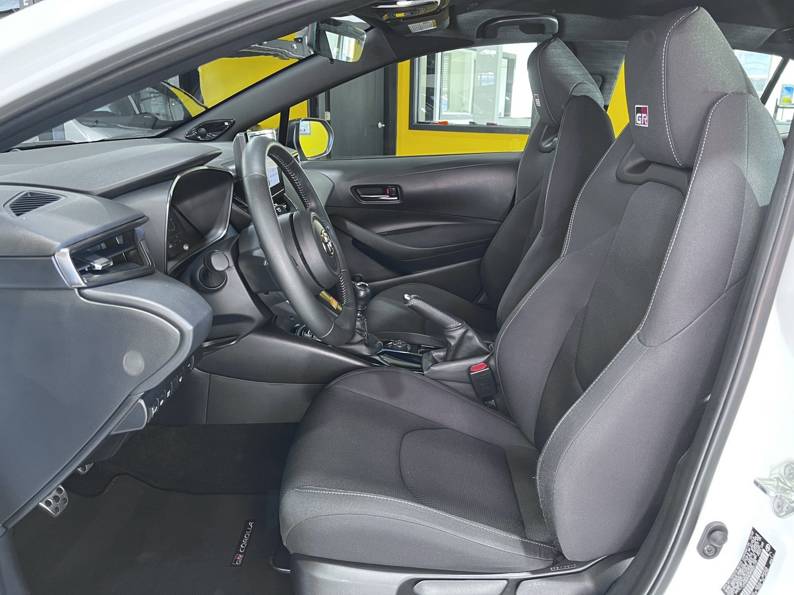 Used 2023 Toyota Corolla Core w/ Performance Package image 15