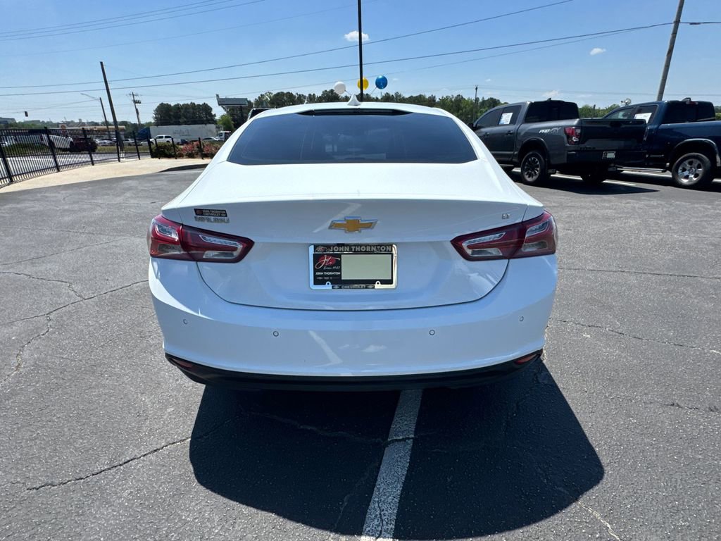 Used 2022 Chevrolet Malibu LT FWD image 7