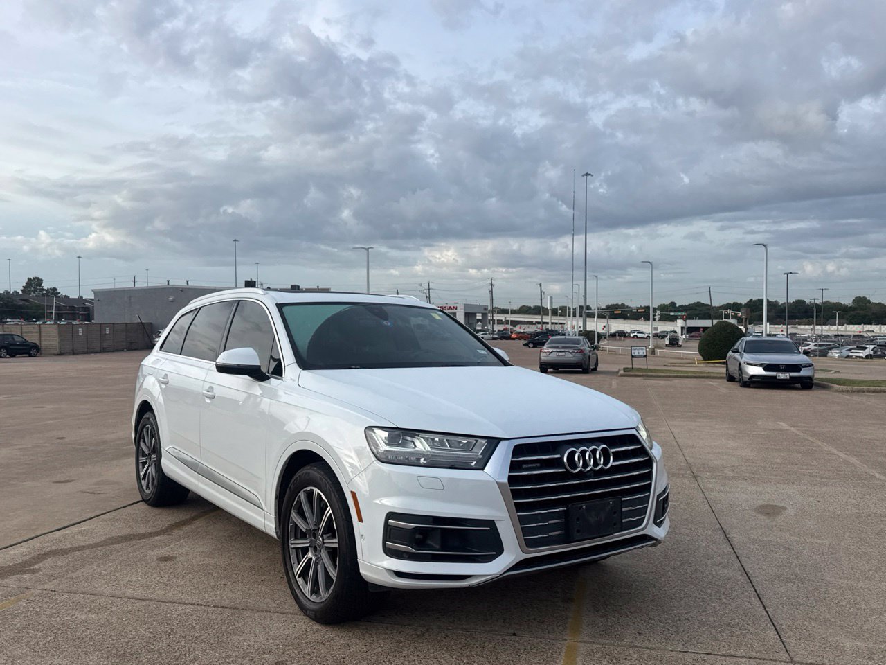 Used 2019 Audi Q7 3.0T Prestige AWD/4WD image 2