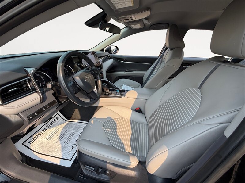 Used 2023 Toyota Camry SE FWD image 10