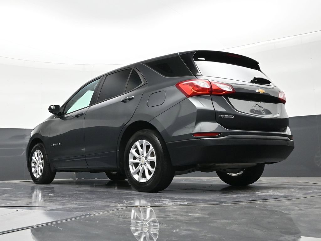Used 2019 Chevrolet Equinox LS FWD image 23
