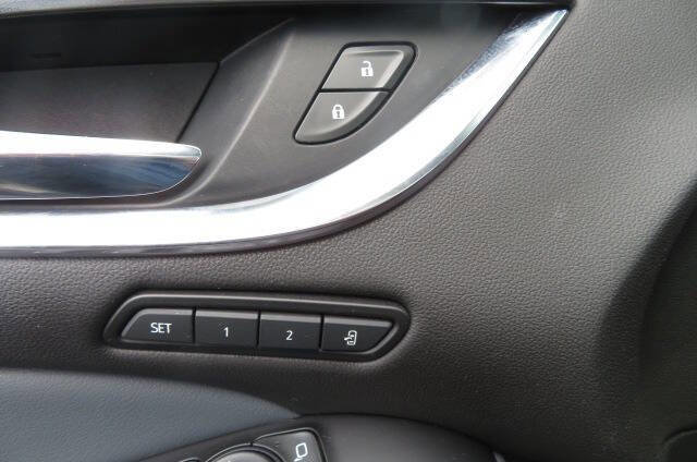 Used 2023 Buick Enclave Premium w/ Experience Buick Package image 21