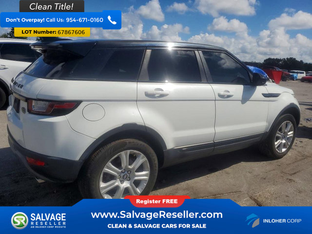 Used 2018 Land Rover Range Rover Evoque SE AWD/4WD image 4