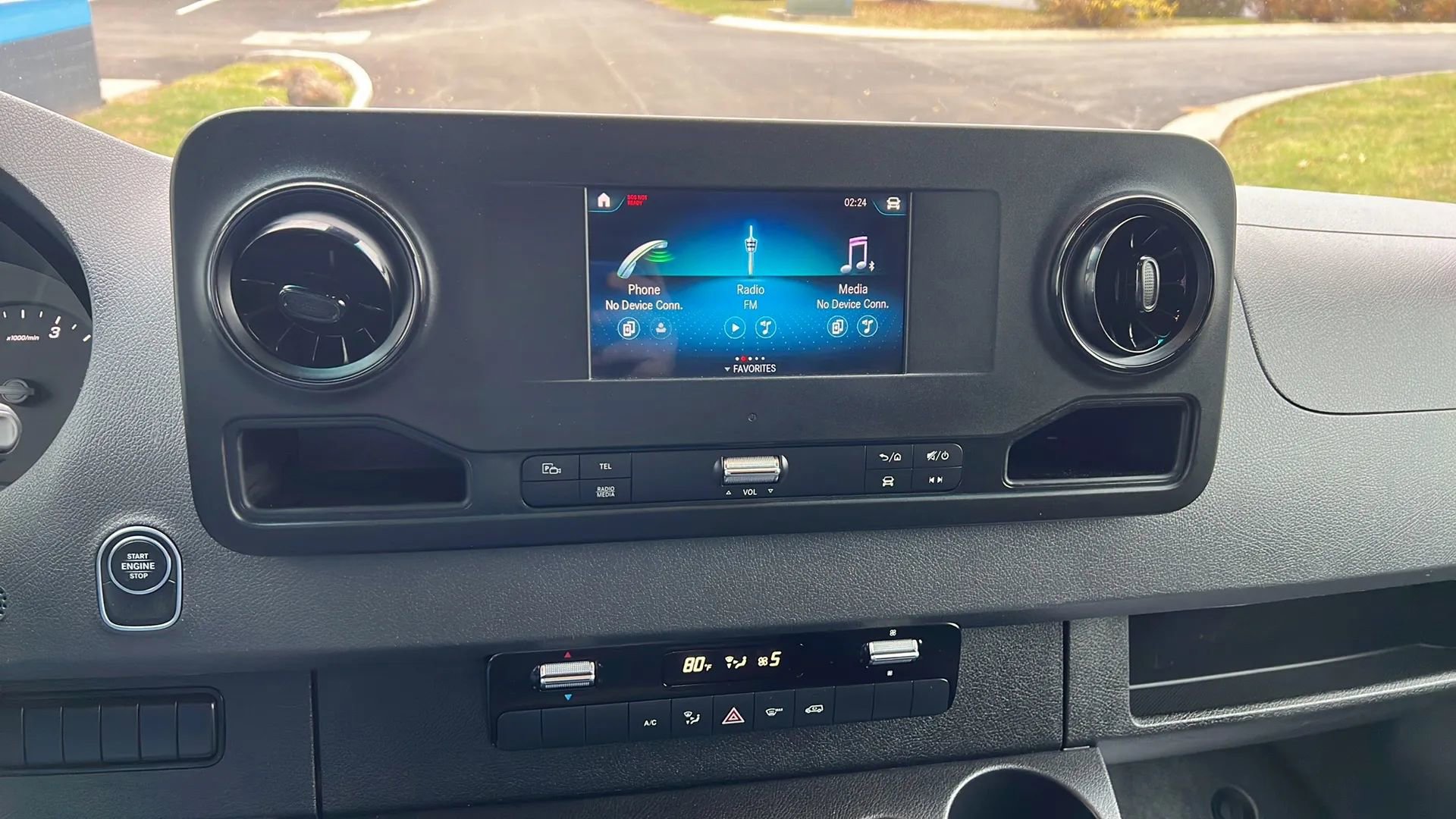 Used 2020 Freightliner Sprinter 2500 image 21