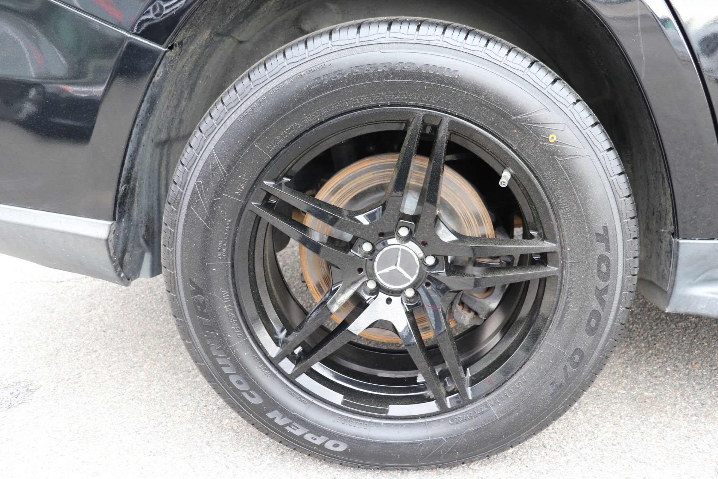 Used 2017 Mercedes-Benz GLS 450 4MATIC w/ Premium Package image 21