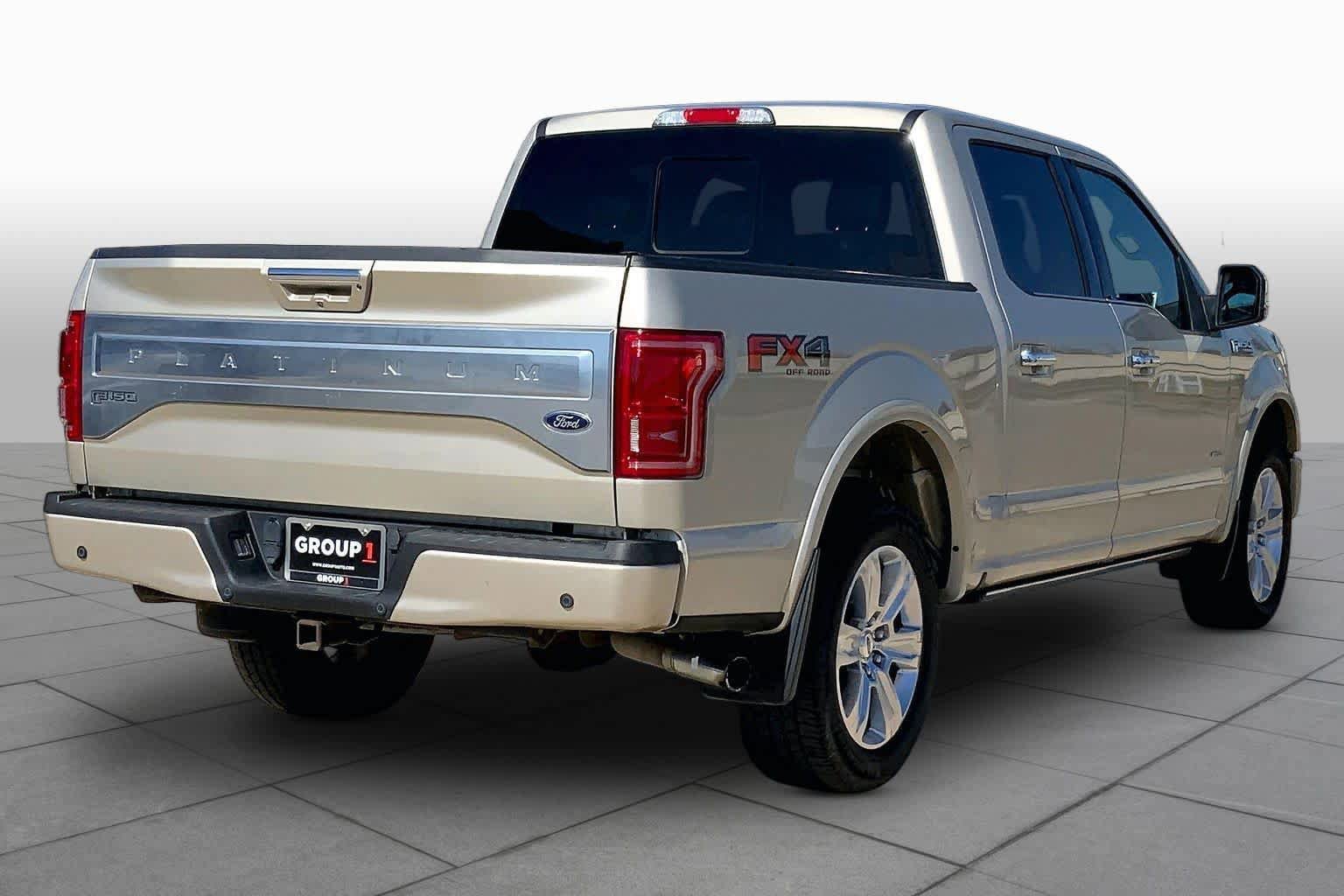 Used 2017 Ford F150 Platinum w/ Equipment Group 701A Luxury AWD/4WD image 13