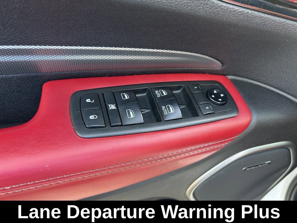 Certified 2019 Dodge Durango R/T w/ Technology Group image 37