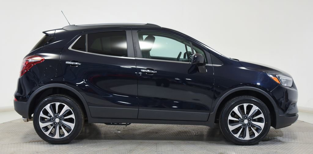 Used 2022 Buick Encore Preferred AWD/4WD image 15